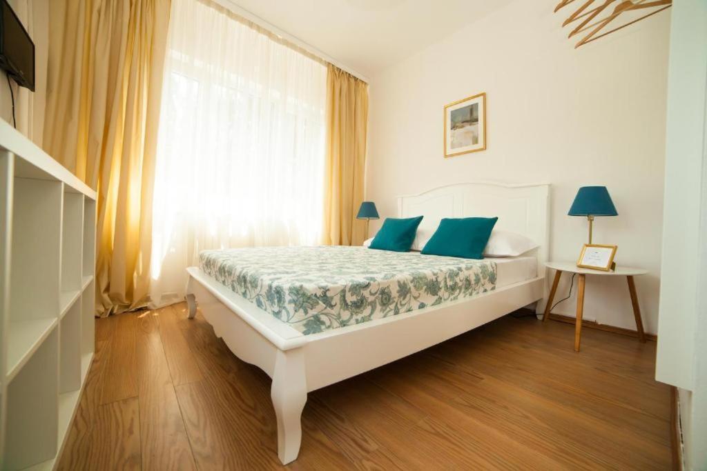 Guesthouse Smart Bucareste Exterior foto